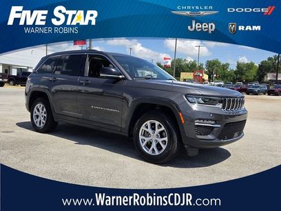 Used 2022 Jeep Grand Cherokee Limited w/ Luxury Tech Group II