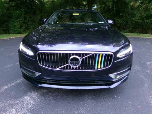 Used 2019 Volvo S90 T6 Inscription w/ Advanced Package AWD/4WD image 3