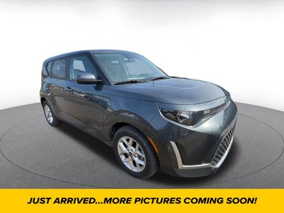 Used 2025 Kia Soul LX w/ LX Technology Package