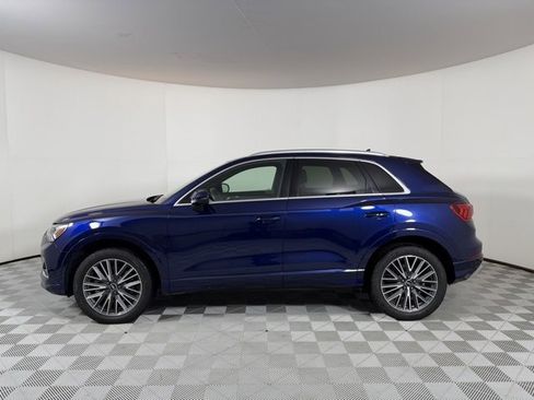Used 2021 Audi Q3 2.0T Premium Plus w/ Premium Plus Package image 4