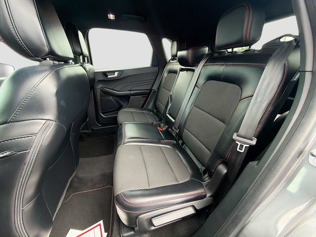 Used 2023 Ford Escape ST-Line w/ Tech Pack #1 FWD image 24