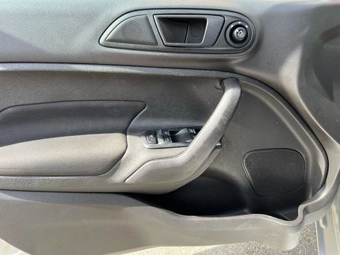 Used 2019 Ford Fiesta SE image 26