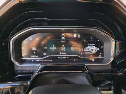 Used 2023 GMC Sierra 1500 SLT w/ SLT Premium Package image 19