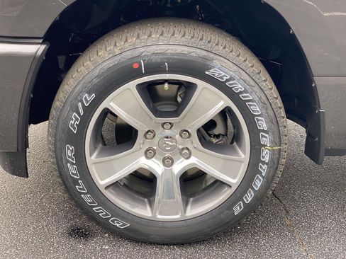 New 2026 RAM 1500 Express image 6