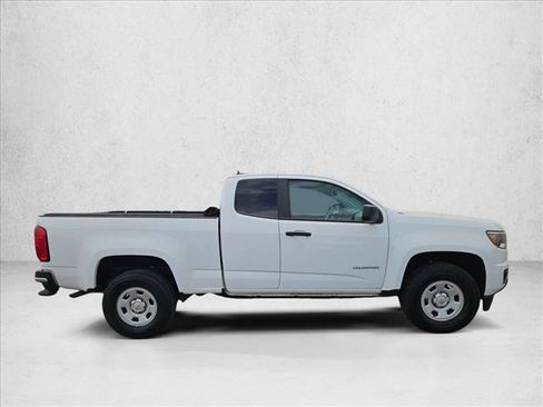 Used 2018 Chevrolet Colorado W/T w/ WT Convenience Package RWD image 4