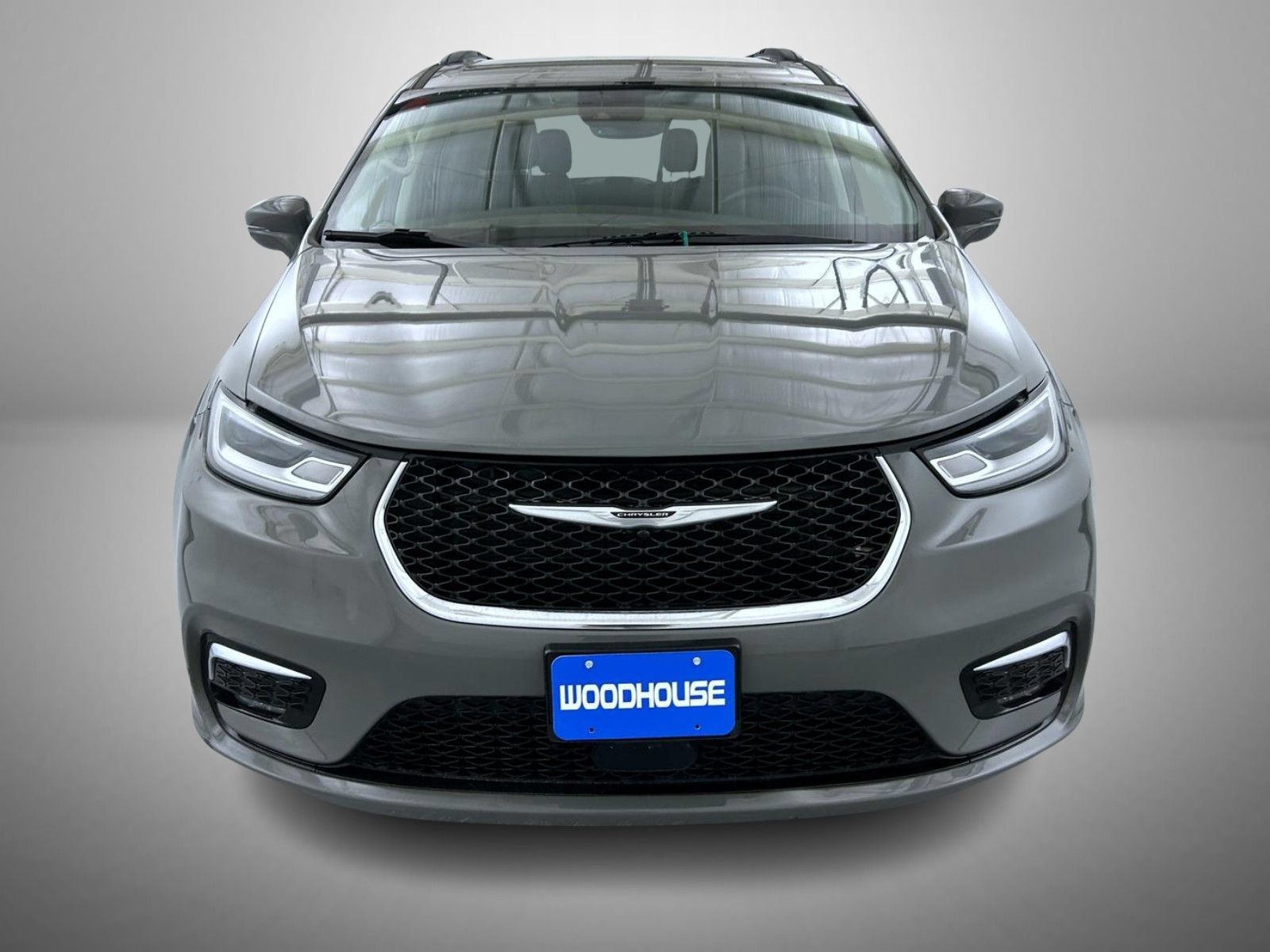 Certified 2022 Chrysler Pacifica Touring-L FWD image 2