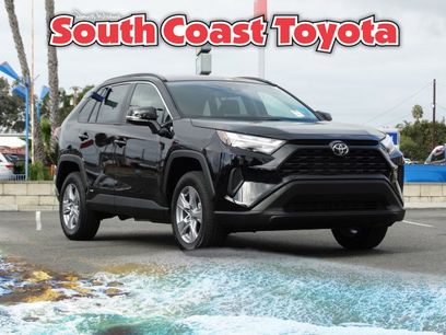 New 2025 Toyota RAV4 XLE