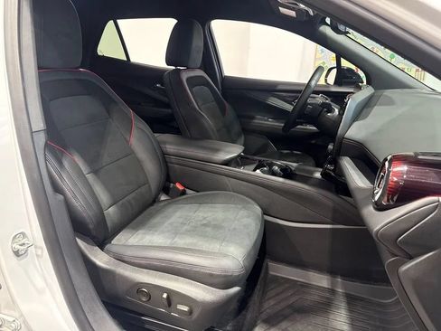 Used 2024 Chevrolet Blazer EV RS AWD/4WD image 36