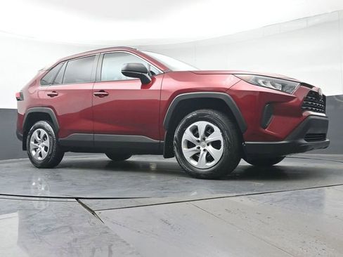 Certified 2020 Toyota RAV4 LE image 35
