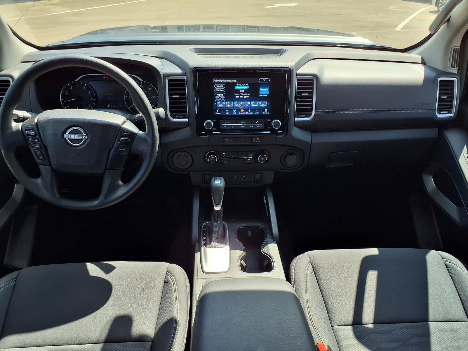 Used 2024 Nissan Frontier SV RWD image 11