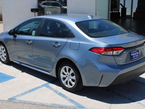 Used 2023 Toyota Corolla LE FWD image 6