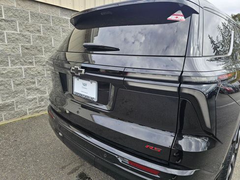 Used 2024 Chevrolet Traverse RS w/ LPO, Floor Liner Package image 18