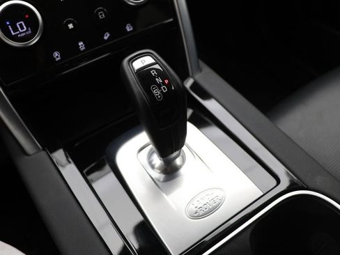 Used 2023 Land Rover Discovery Sport S image 23