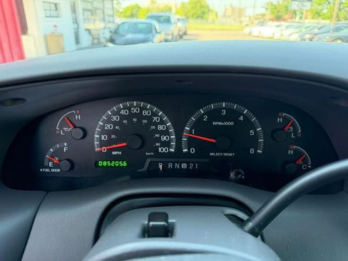 Used 2001 Ford F150 Lariat AWD/4WD image 21