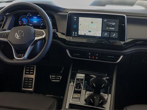 New 2026 Volkswagen Atlas Cross Sport SEL R-Line AWD/4WD image 22