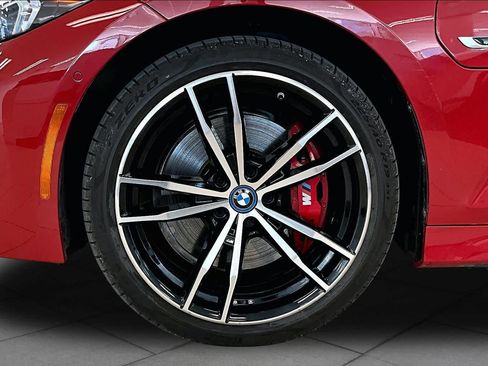 Used 2023 BMW 330e xDrive w/ M Sport Package AWD/4WD image 10