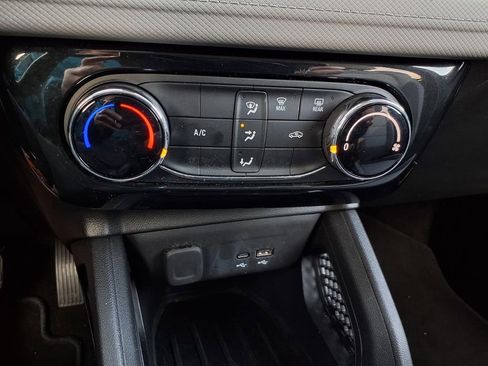 Used 2024 Chevrolet TrailBlazer LT image 19