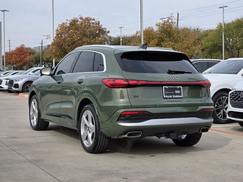 Certified 2025 Audi Q5 Prestige image 8