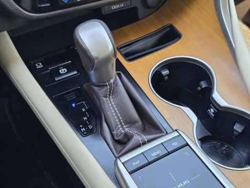 Used 2020 Lexus RX 350 FWD w/ Premium Package image 32