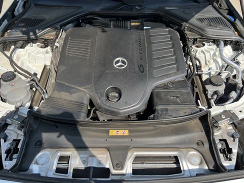 Used 2024 Mercedes-Benz E 450 4MATIC Sedan image 36