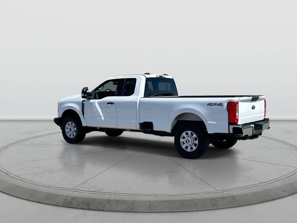 Used 2024 Ford F250 XLT AWD/4WD image 6