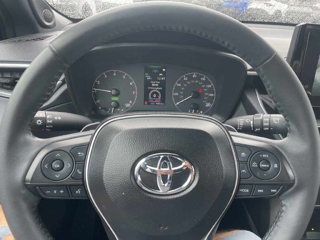 Used 2024 Toyota Corolla Cross AWD Hybrid w/ Moonroof Package image 28