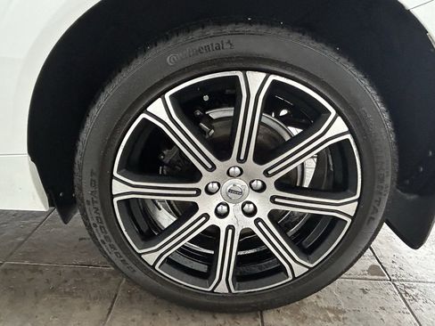 Used 2018 Volvo XC60 T6 Inscription w/ Luxury Seat Package image 35