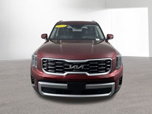 Certified 2023 Kia Telluride S w/ S Sunroof Package image 19