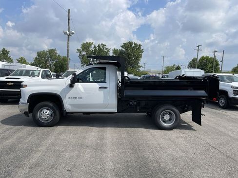 New 2025 Chevrolet Silverado 3500 W/T w/ WT Convenience Package AWD/4WD image 3