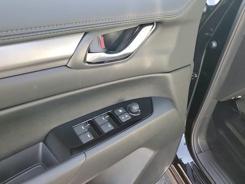 New 2025 MAZDA CX-5 AWD 2.5 S w/ Preferred Package image 13
