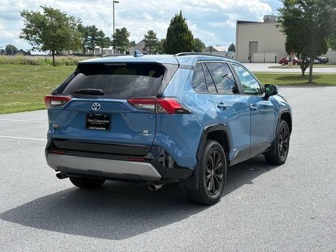 Used 2022 Toyota RAV4 SE w/ Convenience Package AWD/4WD image 8