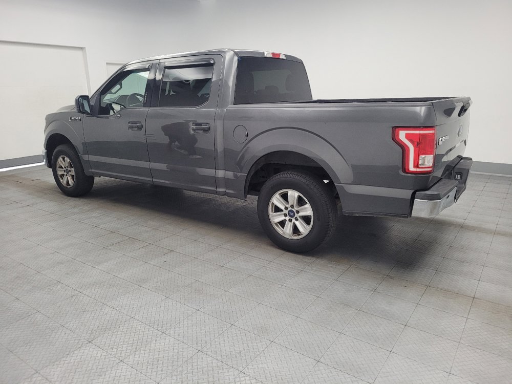 Used 2017 Ford F150 XLT RWD image 3