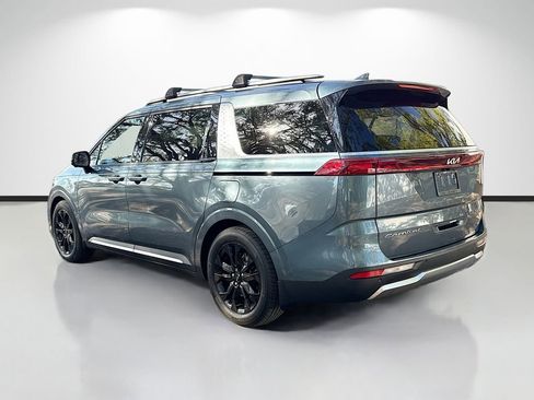 Used 2022 Kia Carnival SX FWD image 5