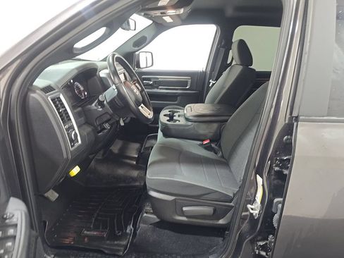 Used 2022 RAM 1500 Warlock AWD/4WD image 3