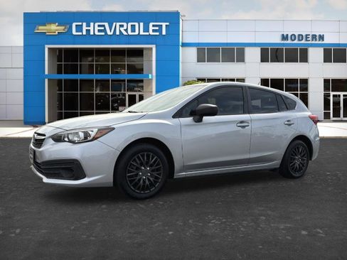 Used 2020 Subaru Impreza 2.0i image 1