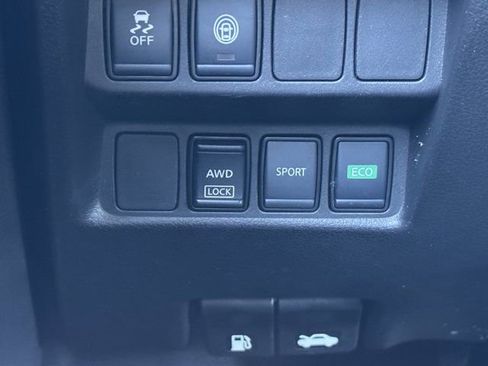 Used 2022 Nissan Rogue Sport S image 20