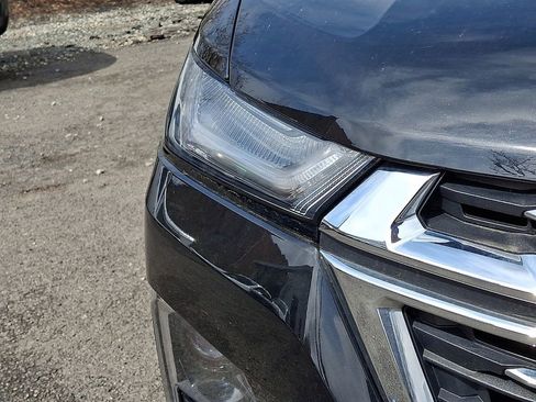 Certified 2023 Chevrolet Traverse LT image 36