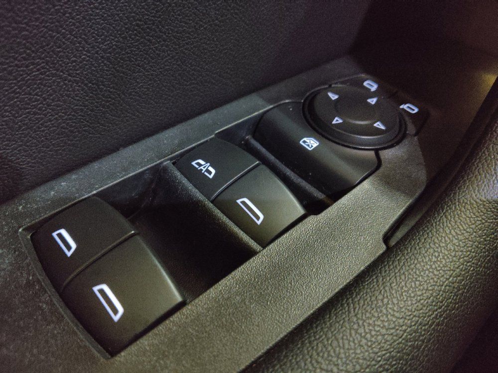 Used 2021 Chevrolet Blazer LT FWD image 27