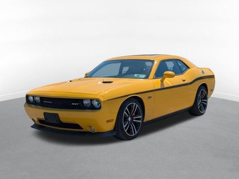Used 2012 Dodge Challenger SRT8 Yellow Jacket w/ Premium Sound Group RWD image 5