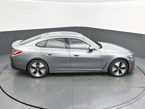 New 2026 BMW i4 eDrive40 w/ Premium Package RWD image 39