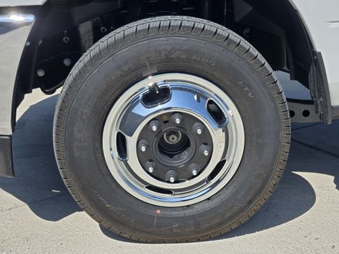 New 2027 RAM 3500 Tradesman w/ Chrome Appearance Group A AWD/4WD image 10
