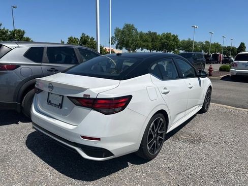 Certified 2025 Nissan Sentra SR image 2