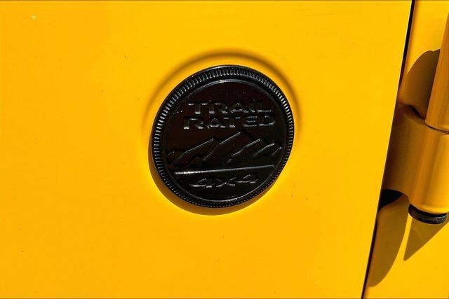 Used 2021 Jeep Wrangler Unlimited Sport AWD/4WD image 7