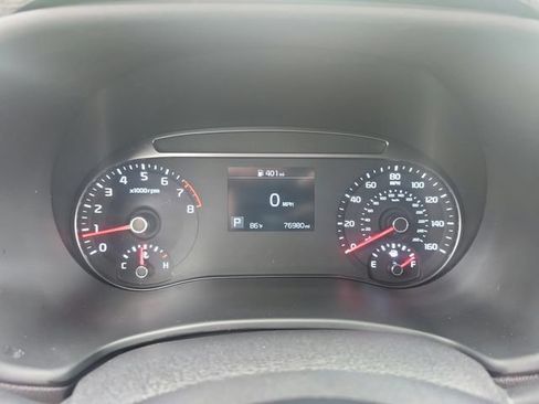 Certified 2022 Kia Soul LX FWD image 13