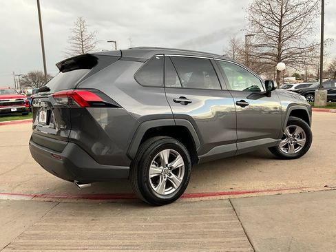 Used 2025 Toyota RAV4 XLE image 6