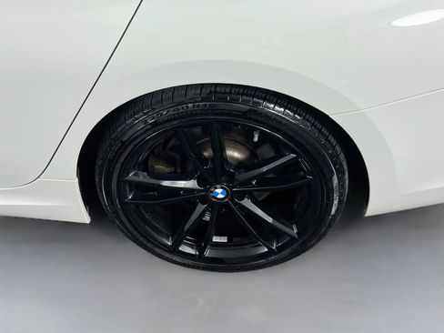 Used 2022 BMW 330i xDrive Sedan w/ M Sport Package AWD/4WD image 31