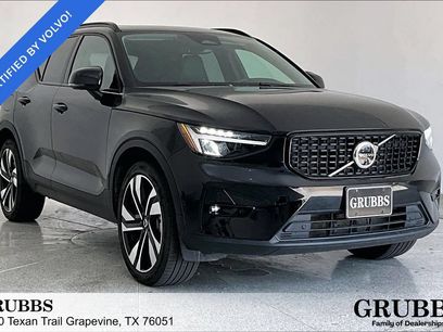 Used 2025 Volvo XC40 B5 Plus