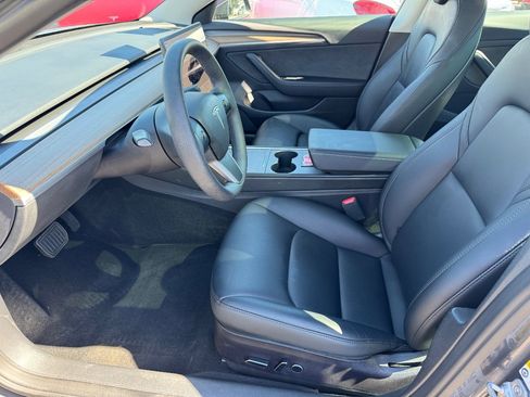 Used 2023 Tesla Model 3 Standard Range image 28
