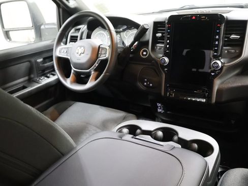 New 2026 RAM 2500 Tradesman AWD/4WD image 18
