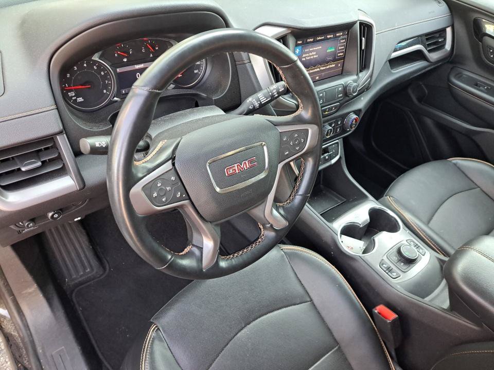 Used 2024 GMC Terrain AT4 AWD/4WD image 9